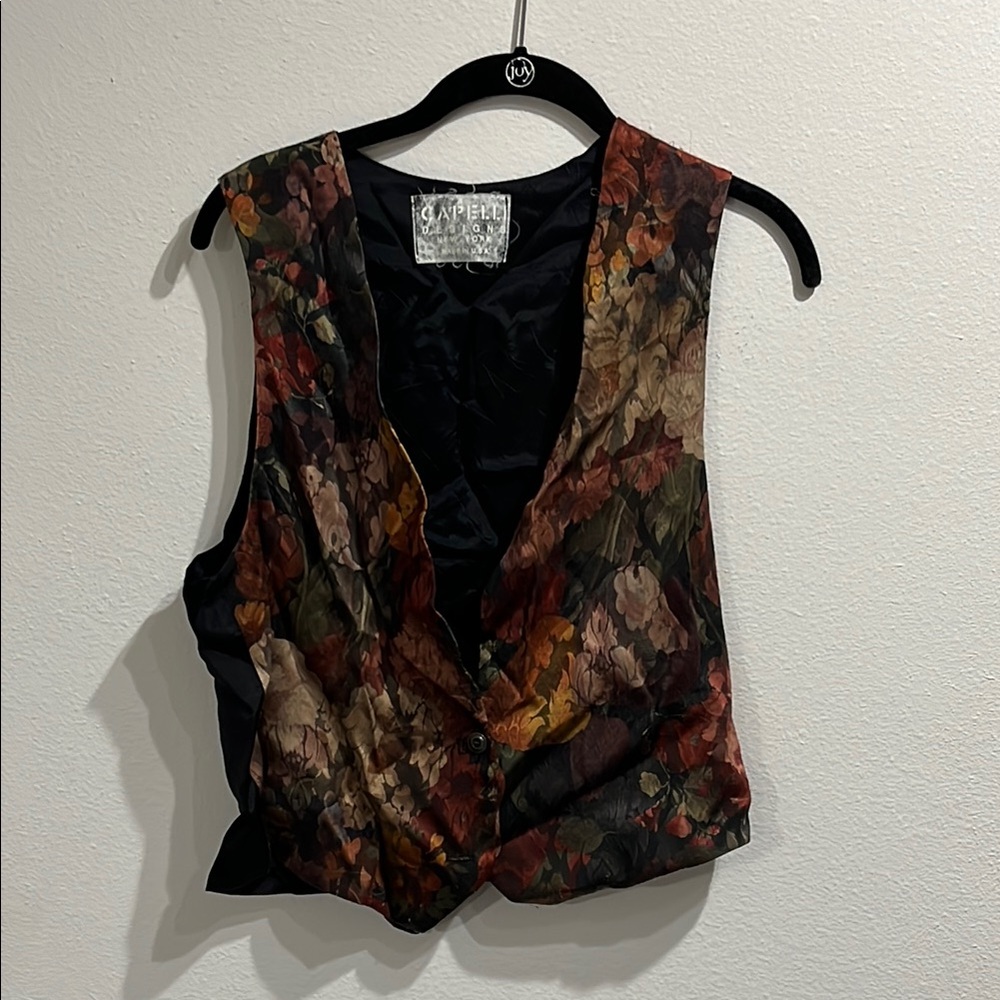 Capelli of New York Sleeveless Brown and Orange Crop Vest